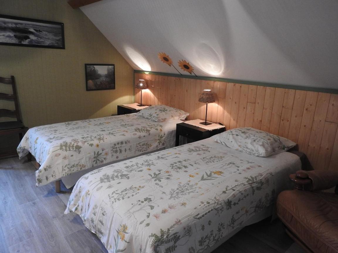 La Dinandière La Chapelle-de-Bragny Esterno foto